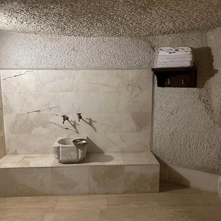 Leyla Cave House Bed & Breakfast