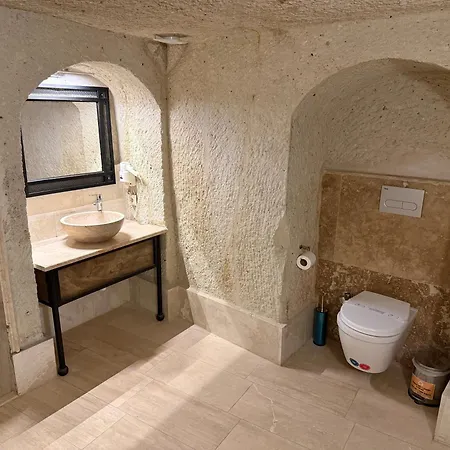 Bed & Breakfast Leyla Cave House 3*