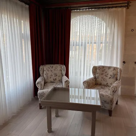 Leyla Cave House Bed & Breakfast 3*